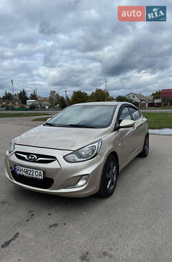 Седан Hyundai Accent 2012 в Черкассах