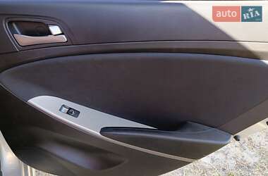 Седан Hyundai Accent 2016 в 