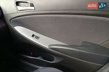 Седан Hyundai Accent 2016 в 