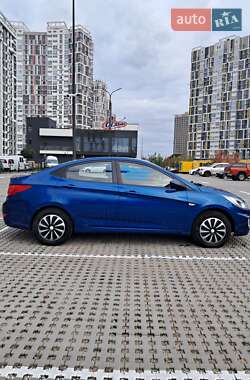 Седан Hyundai Accent 2012 в 
