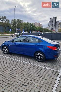 Седан Hyundai Accent 2012 в 