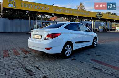 Седан Hyundai Accent 2013 в 
