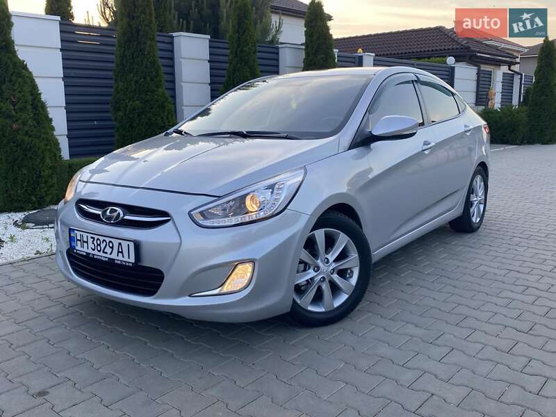 Седан Hyundai Accent 2016 в Одессе
