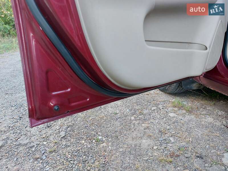 Седан Hyundai Accent 2008 в Кицмани фото 56 Седан Hyundai Accent 2008 в Кицмани