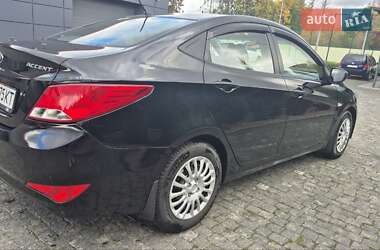 Седан Hyundai Accent 2016 в Коростишеві