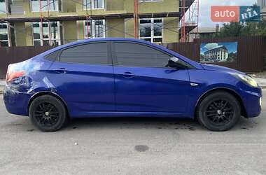 Седан Hyundai Accent 2011 в 