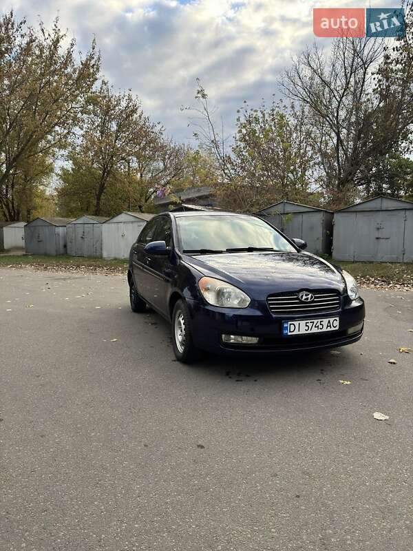 Hyundai Accent 2008
