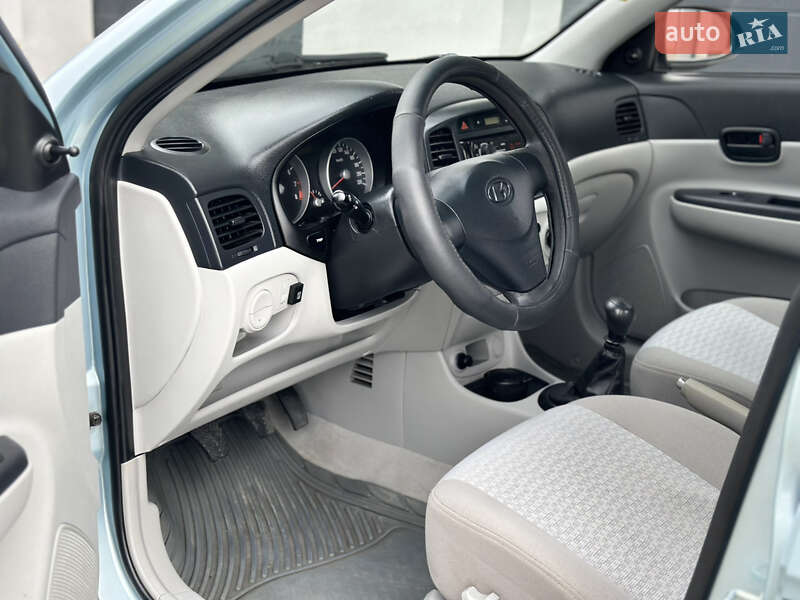 Седан Hyundai Accent 2008 в Тернополе