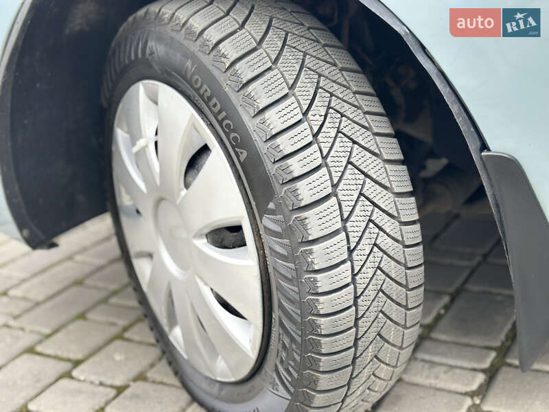 Седан Hyundai Accent 2008 в Тернополе
