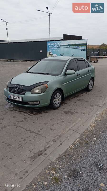 Седан Hyundai Accent 2007 в Львові