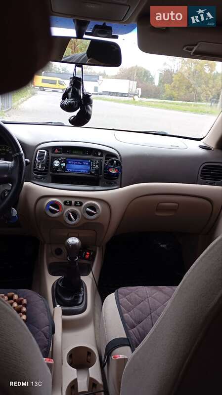 Седан Hyundai Accent 2007 в Львові