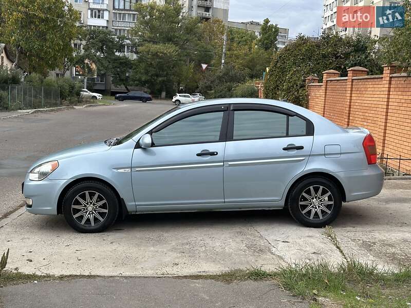 Hyundai Accent 2008