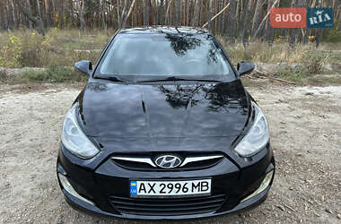 Седан Hyundai Accent 2012 в 