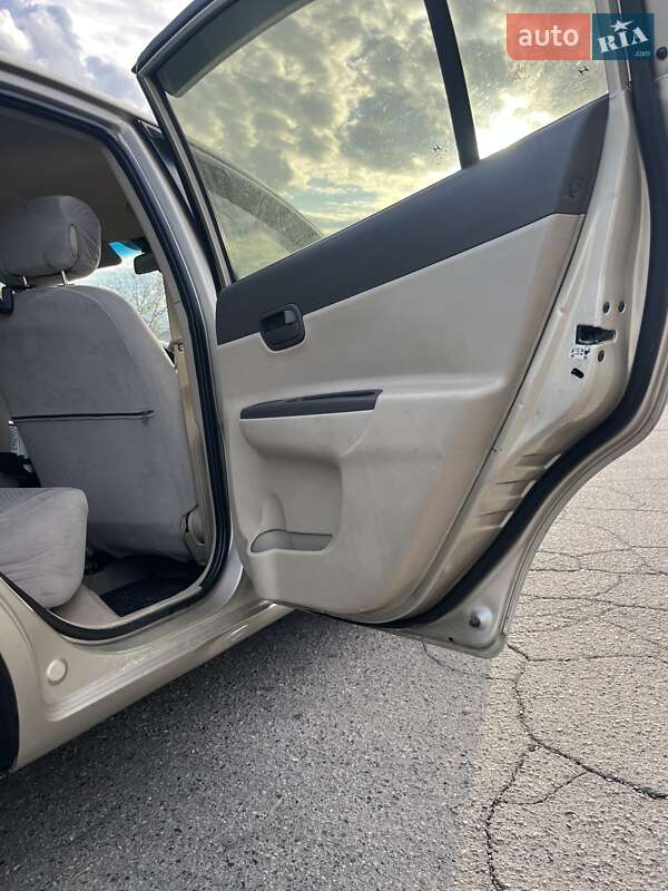 Седан Hyundai Accent 2008 в Кременчуге