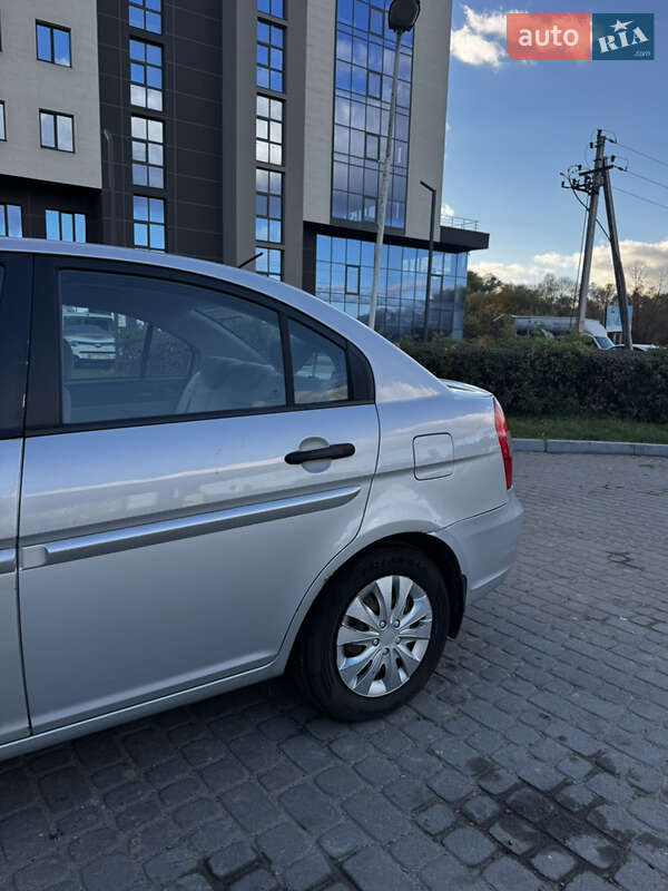 Седан Hyundai Accent 2007 в Ивано-Франковске