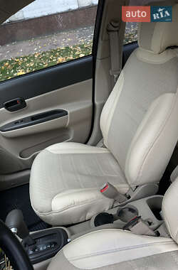 Седан Hyundai Accent 2008 в  фото 26 Седан Hyundai Accent 2008 в