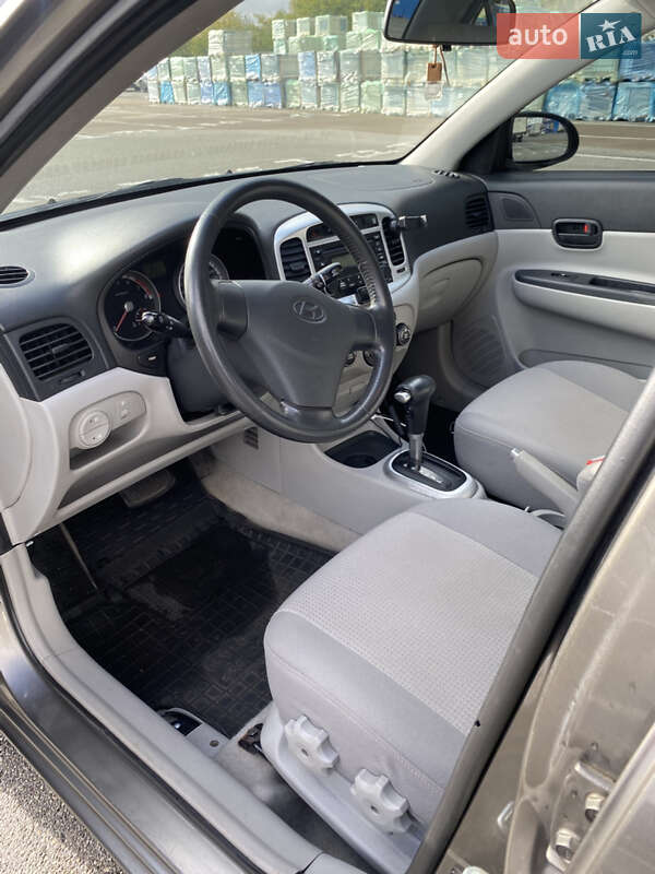Седан Hyundai Accent 2008 в Києві