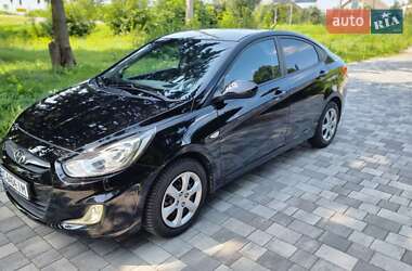 Hyundai Accent 2013 Hyundai Accent 2013