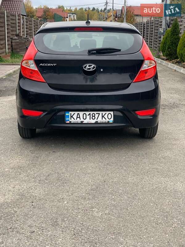 Хэтчбек Hyundai Accent 2017 в Киеве