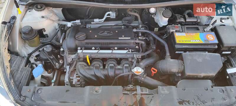 Седан Hyundai Accent 2014 в Одесі фото 17 Седан Hyundai Accent 2014 в Одесі