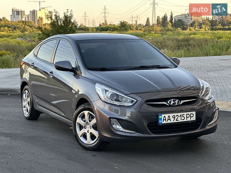 Седан Hyundai Accent 2013 в Киеве фото 11 Седан Hyundai Accent 2013 в Киеве