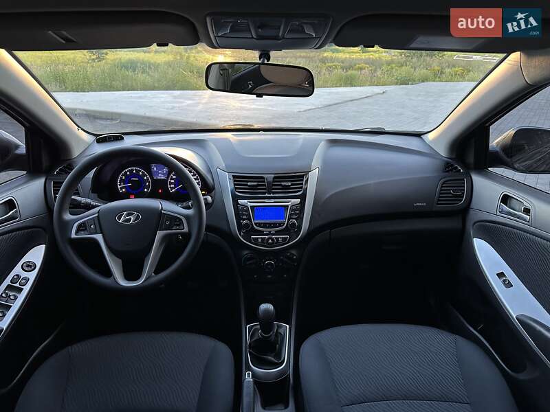 Седан Hyundai Accent 2013 в Киеве фото 22 Седан Hyundai Accent 2013 в Киеве