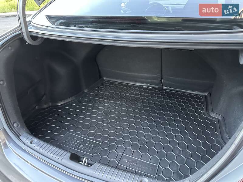 Седан Hyundai Accent 2013 в Киеве фото 43 Седан Hyundai Accent 2013 в Киеве