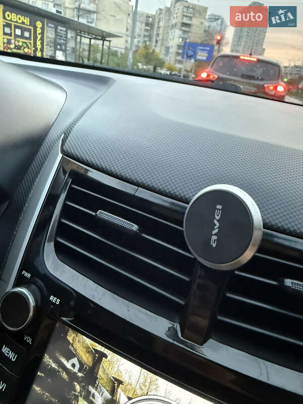 Седан Hyundai Accent 2013 в Киеве фото 59 Седан Hyundai Accent 2013 в Киеве