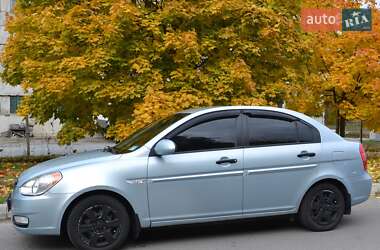 Седан Hyundai Accent 2007 в Киеве