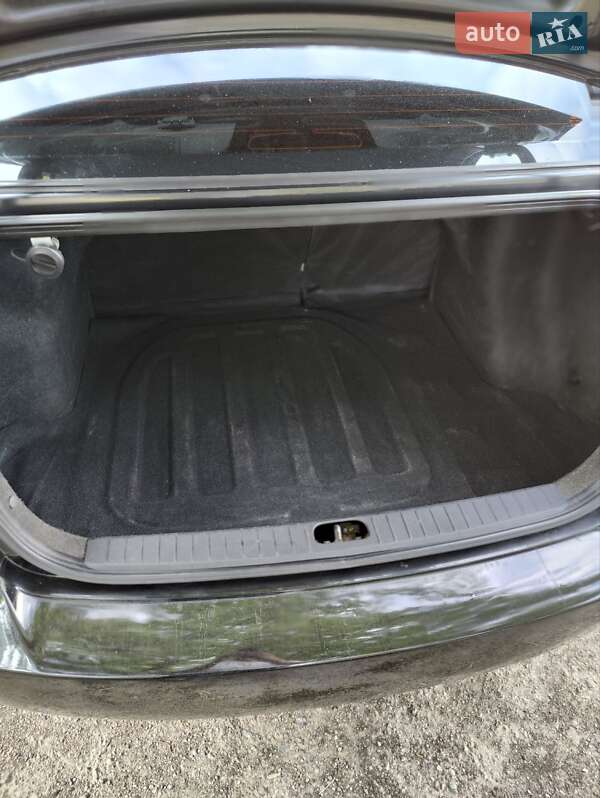 Седан Hyundai Accent 2008 в Днепре