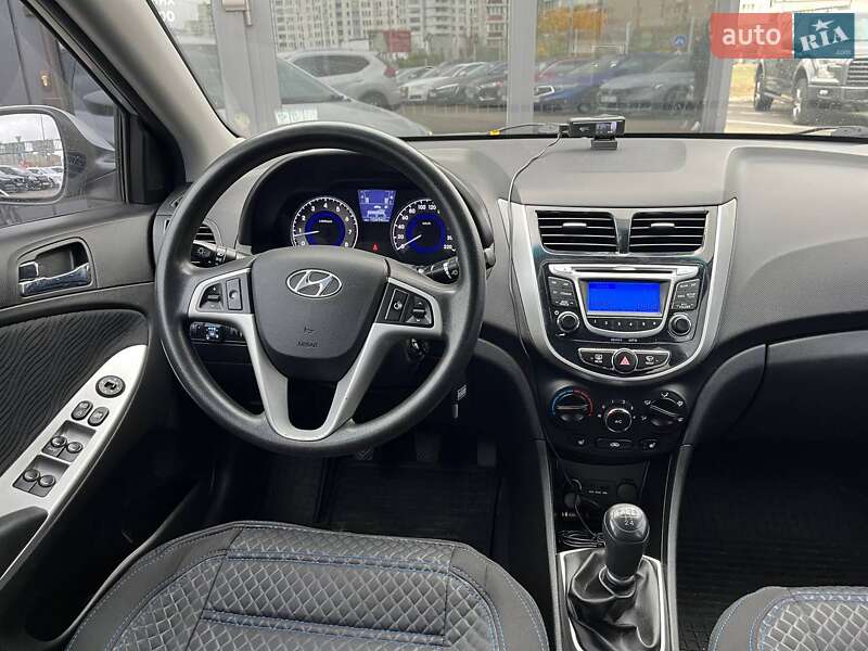 Седан Hyundai Accent 2013 в Киеве фото 14 Седан Hyundai Accent 2013 в Киеве