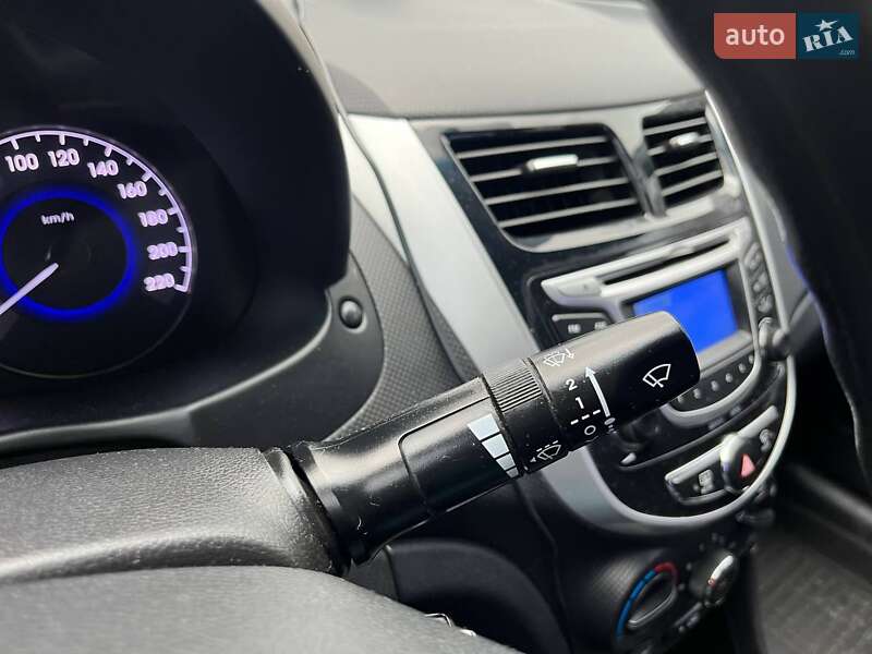 Седан Hyundai Accent 2013 в Киеве фото 21 Седан Hyundai Accent 2013 в Киеве