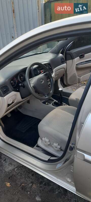 Хэтчбек Hyundai Accent 2007 в Львове