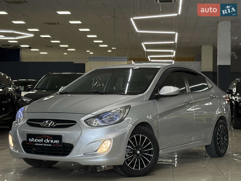 Седан Hyundai Accent 2011 в Николаеве фото 4 Седан Hyundai Accent 2011 в Николаеве