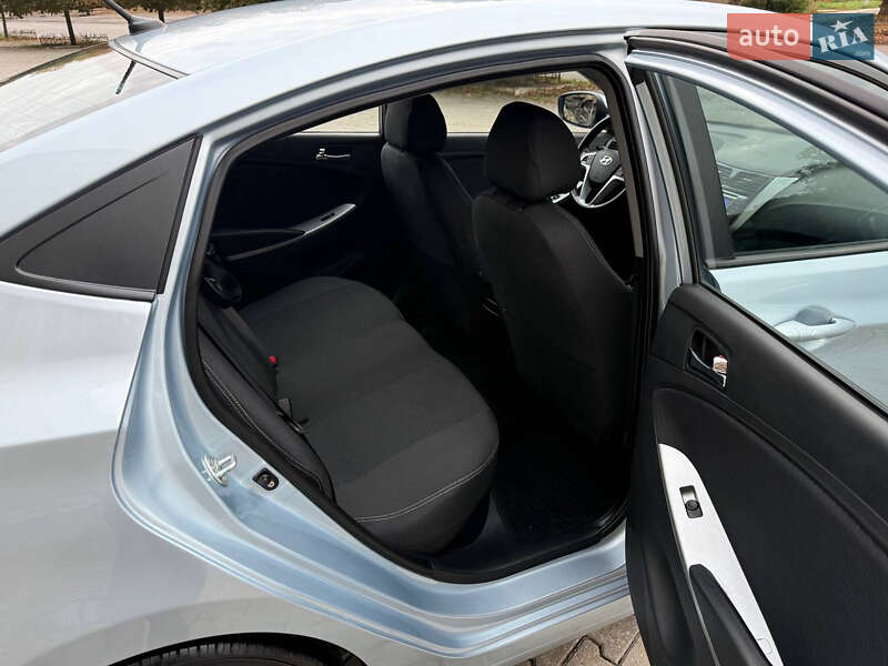Седан Hyundai Accent 2011 в Харькове фото 37 Седан Hyundai Accent 2011 в Харькове