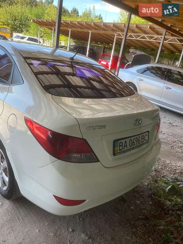 Седан Hyundai Accent 2013 в Кропивницькому