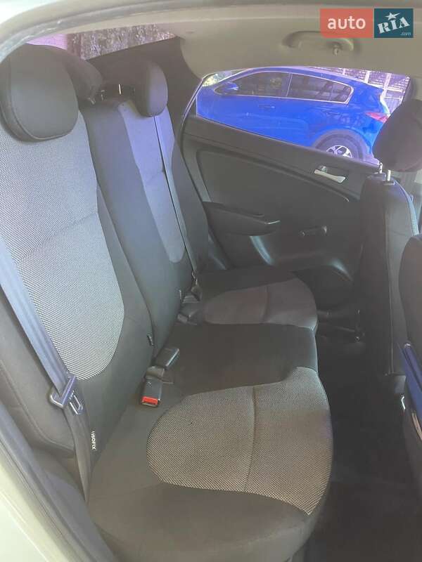 Седан Hyundai Accent 2013 в Кропивницькому