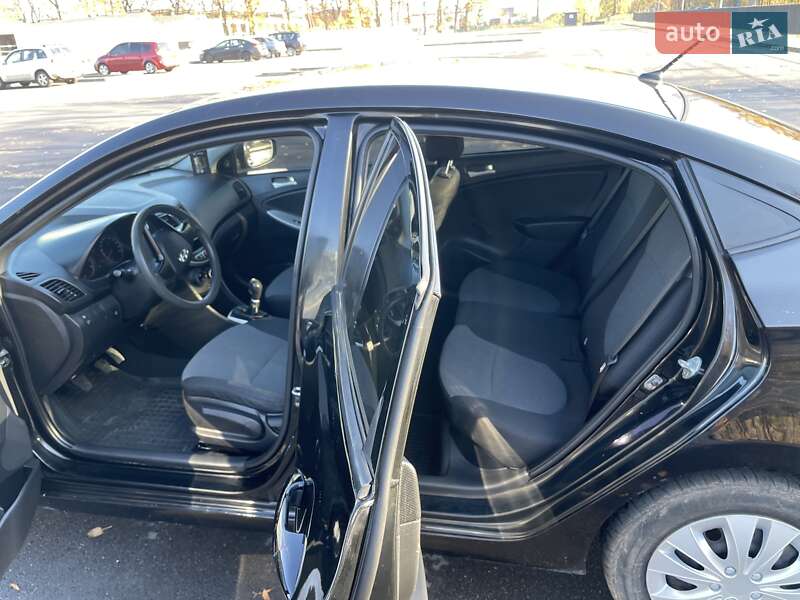 Седан Hyundai Accent 2013 в Чернігові фото 18 Седан Hyundai Accent 2013 в Чернігові
