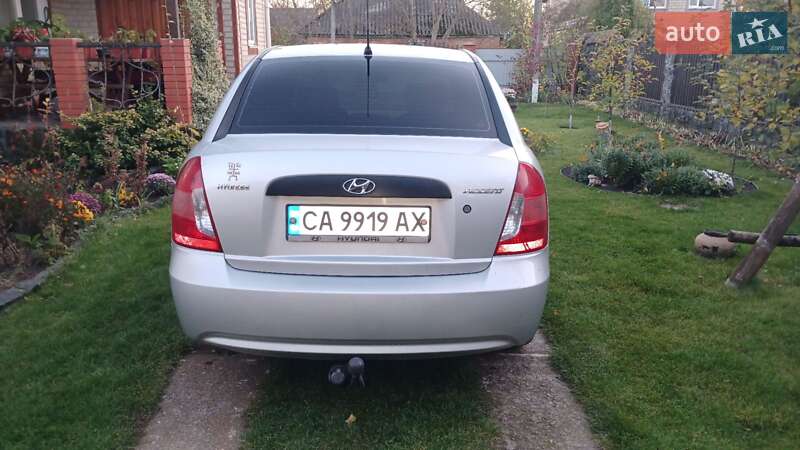 Седан Hyundai Accent 2010 в Корсуне-Шевченковском фото 19 Седан Hyundai Accent 2010 в Корсуне-Шевченковском