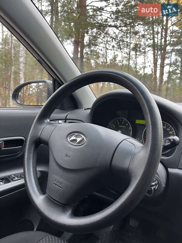 Хэтчбек Hyundai Accent 2006 в Славуте фото 16 Хэтчбек Hyundai Accent 2006 в Славуте