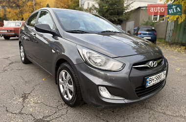 Седан Hyundai Accent 2013 в Одесі