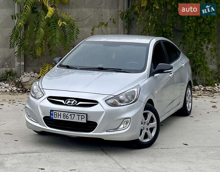 Седан Hyundai Accent 2011 в Одесі фото 16 Седан Hyundai Accent 2011 в Одесі