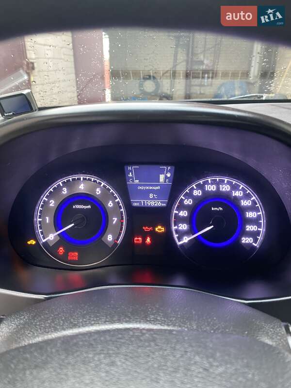 Седан Hyundai Accent 2012 в Харкові фото 8 Седан Hyundai Accent 2012 в Харкові