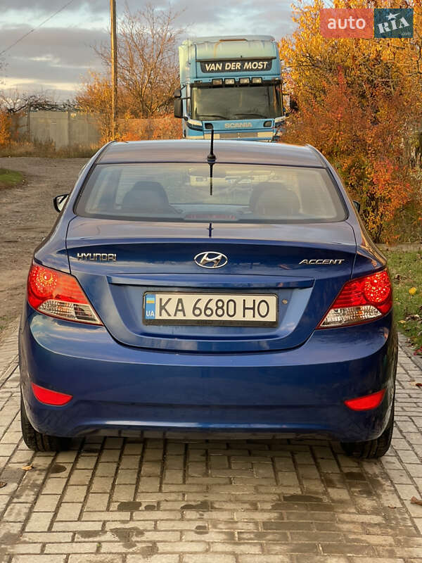 Седан Hyundai Accent 2013 в Харкові