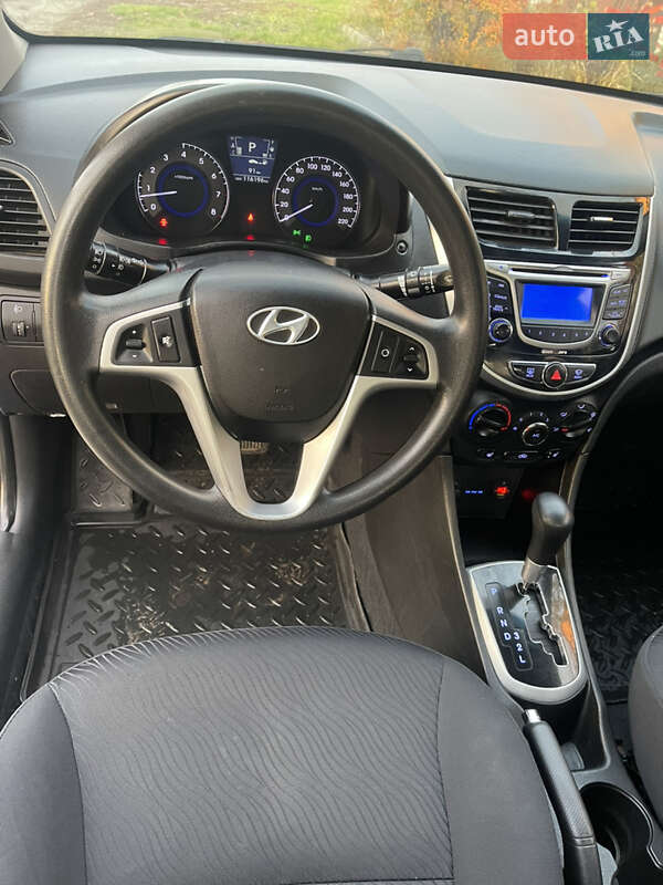 Седан Hyundai Accent 2013 в Харкові