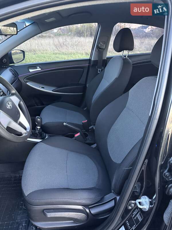 Седан Hyundai Accent 2011 в Тернополе