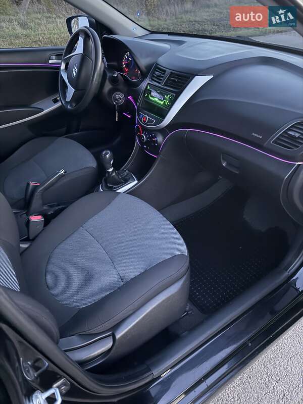 Седан Hyundai Accent 2011 в Тернополе