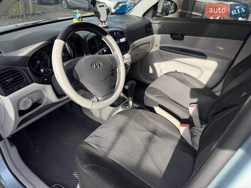 Седан Hyundai Accent 2008 в Миколаєві