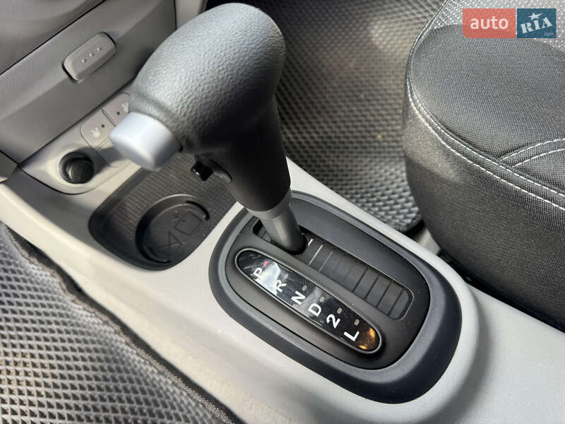 Седан Hyundai Accent 2008 в Миколаєві