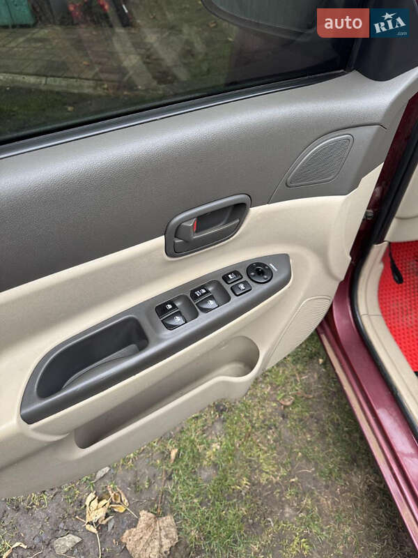 Седан Hyundai Accent 2008 в Прилуках фото 10 Седан Hyundai Accent 2008 в Прилуках